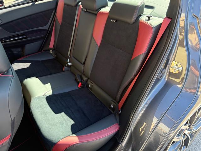 �y�e���E������E�ϋv���ɗD�ꂽ�A�[�N�o���A�Q�P�z�y�������E����E�h�����ɗD�ꂽ�I�N���[�i�z�y����y�ȃ|���}�[�̃t�b�f�R�[�e�B���O�z�ƂR��ނ̃R�[�e�B���O����葵���Ă���܂���