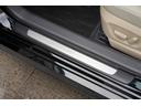 スカッフプレート装備☆車の乗り降りする際に、ステップに傷が入らないように保護してくれます☆