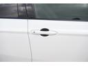 スマートエントリーシステム装備☆ドアのロック・アンロックをおこなえるアウタードアハンドル☆握るとアンロック・タッチすると施錠がおこなえます☆ＴＲＤ製ＧＲドアハンドルプロテクター装備☆