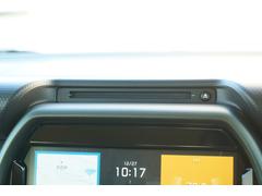 �᡼�������ץ���������̥�˥����ե��꡼�ʥӥ��������Σģ֣ĥץ졼�䡼�����������ʥ����ƥ����ȤΥ饤�ֱ����䡢���Ҥ��ޤ�������ʤ��褦�˥��˥�ʤɤ�������ʤ���ɥ饤�֤�ڤ��ळ�Ȥ��Ǥ��ޤ��� 3