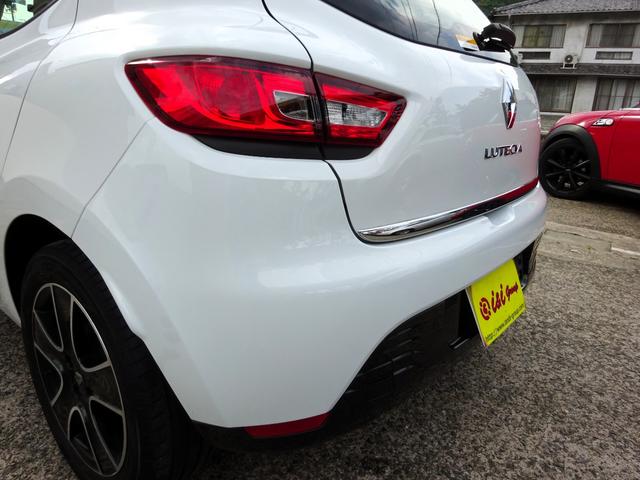 ルーテシア ゼン コンパクトハッチバック/ダウンサイジングターボ/5速マニュアル/Bluetoothオーディオ/前後ドライブレコーダー/ETC/カードキー/プッシュスタート/ガラスコーティング施工済/1年保証!(29枚目)