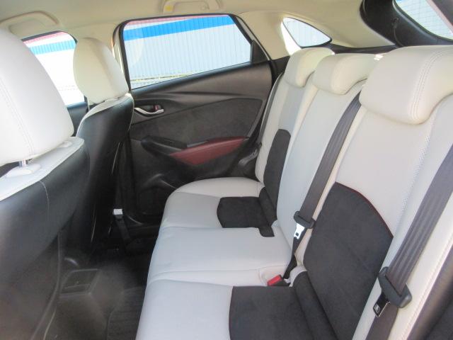 ＣＸ－３ ４ＷＤ　ＸＤ　ツーリング　Ｌパッケージ　全方位モニター　ＥＴＣ　ＣＤ　ＤＶＤ　ナビ　ＴＶ　アルミホイール　シートヒーター　スマートキー　パドルシフト　ドアバイザー　ウィンカー付きドアミラー　クルーズコントロール　プッシュスタートシステム（26枚目）