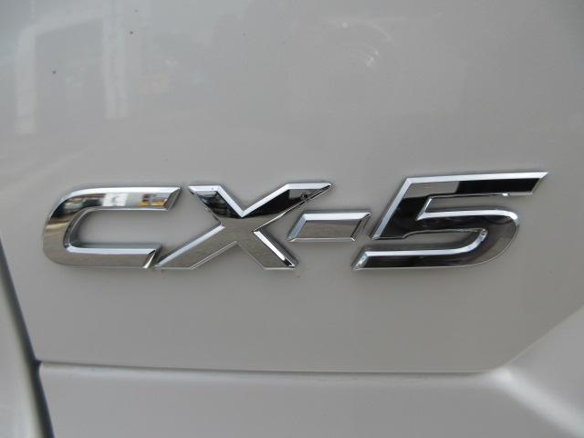 ご覧頂いている車両ですが、メールでのお問合せが非常に多い車両となっております。お急ぎのお客様はお電話にてお問合せ下さい。ご連絡先はマツダオートザム東広島【０８２−４２２−６８００】までお願いします♪