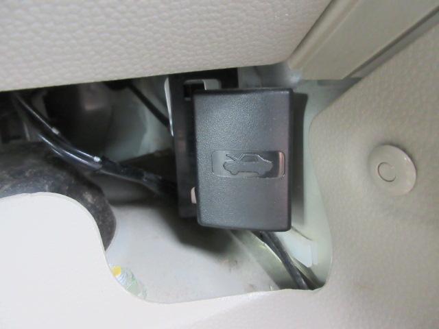 国土交通省指定工場にて整備点検後のご納車させて頂いております。安心してお乗り頂けます。もちろん交換部品などが出る場合も追加料金は一切頂きません！！