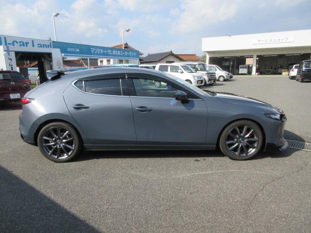 MAZDA3ファストバック 15Sツーリング 全方位モニター ETC CD・DVD ナビ TV ドライブレコーダー アルミホイール 電動パーキング スマートキー ドアバイザー ブルーミラー ウィンカー付きドアミラー アイドリングストップ PS(12枚目)
