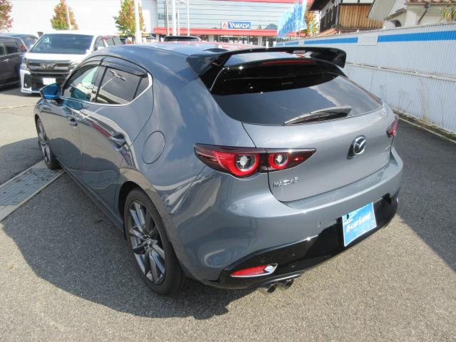 MAZDA3ファストバック 15Sツーリング 全方位モニター ETC CD・DVD ナビ TV ドライブレコーダー アルミホイール 電動パーキング スマートキー ドアバイザー ブルーミラー ウィンカー付きドアミラー アイドリングストップ PS(15枚目)