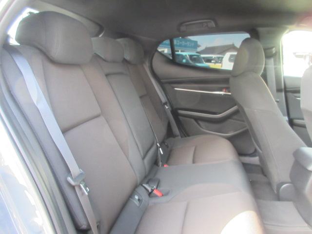 MAZDA3ファストバック 15Sツーリング 全方位モニター ETC CD・DVD ナビ TV ドライブレコーダー アルミホイール 電動パーキング スマートキー ドアバイザー ブルーミラー ウィンカー付きドアミラー アイドリングストップ PS(28枚目)