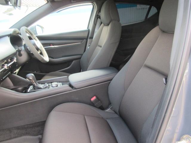 MAZDA3ファストバック 15Sツーリング 全方位モニター ETC CD・DVD ナビ TV ドライブレコーダー アルミホイール 電動パーキング スマートキー ドアバイザー ブルーミラー ウィンカー付きドアミラー アイドリングストップ PS(30枚目)