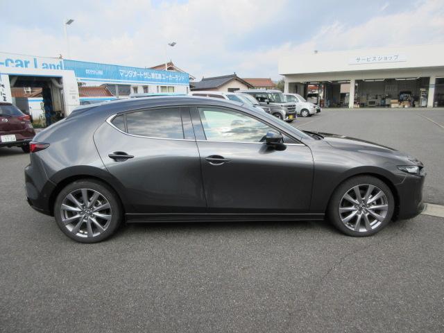 MAZDA3ファストバック 15Sツーリング 全方位モニター ETC CD・DVD ナビ TV ドライブレコーダー アルミホイール スマートキー ウィンカー付きドアミラー クルーズコントロール アイドリングストップ PS プッシュスタートシステム(12枚目)