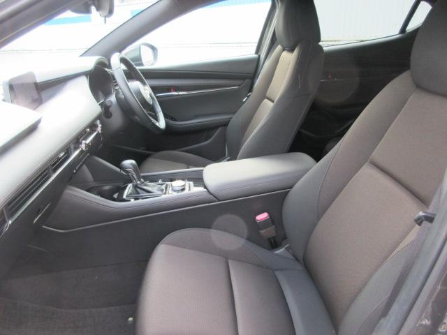 MAZDA3ファストバック 15Sツーリング 全方位モニター ETC CD・DVD ナビ TV ドライブレコーダー アルミホイール スマートキー ウィンカー付きドアミラー クルーズコントロール アイドリングストップ PS プッシュスタートシステム(26枚目)