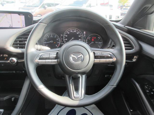 MAZDA3ファストバック 15Sツーリング 全方位モニター ETC CD・DVD ナビ TV ドライブレコーダー アルミホイール スマートキー ウィンカー付きドアミラー クルーズコントロール アイドリングストップ PS プッシュスタートシステム(31枚目)