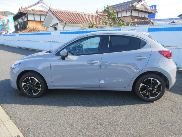 MAZDA2 15スポルト 全方位モニター ETC ナビ アルミホイール スマートキー LEDヘッドライト パドルシフト ウィンカー付きドアミラー クルーズコントロール アイドリングストップ プッシュスタートシステム(13枚目)