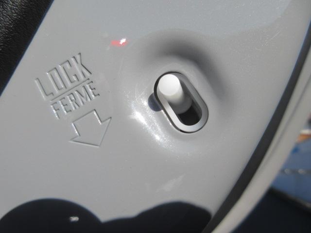 MAZDA2 15スポルト 全方位モニター ETC ナビ アルミホイール スマートキー LEDヘッドライト パドルシフト ウィンカー付きドアミラー クルーズコントロール アイドリングストップ プッシュスタートシステム(29枚目)