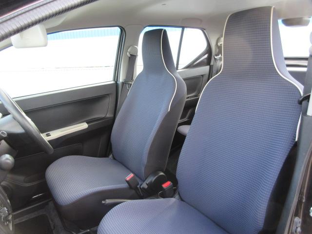 キャロル GL ETC CD DVD ナビ TV シートヒーター 衝突軽減ブレーキサポート 横滑り防止機能 アイドリングストップ PS PW オートエアコン アクセル踏み間違い防止装置 頸部衝撃緩和ヘッドレスト(24枚目)