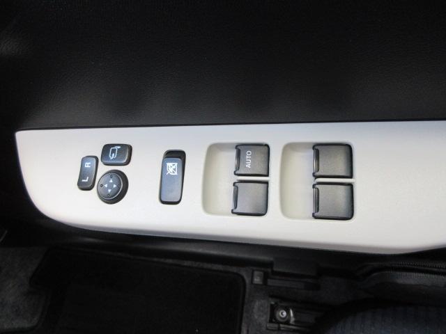 キャロル GL ETC CD DVD ナビ TV シートヒーター 衝突軽減ブレーキサポート 横滑り防止機能 アイドリングストップ PS PW オートエアコン アクセル踏み間違い防止装置 頸部衝撃緩和ヘッドレスト(47枚目)