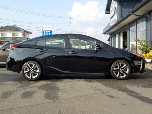 プリウス Sツーリングセレクション ナビ/テレビ/ドラレコ/バックモニター/レザーシート(4枚目)