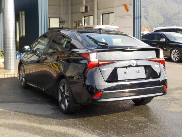 プリウス Sツーリングセレクション ナビ/テレビ/ドラレコ/バックモニター/レザーシート(8枚目)