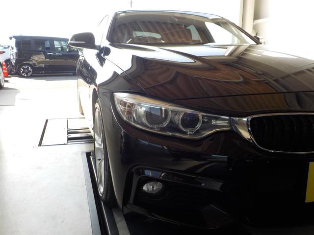 4シリーズ 420iグランクーペ Mスポーツ ワンオーナー/ドラレコ/パドルシフト/パワーバックドア/18インチアルミ/衝突軽減ブレーキ(30枚目)
