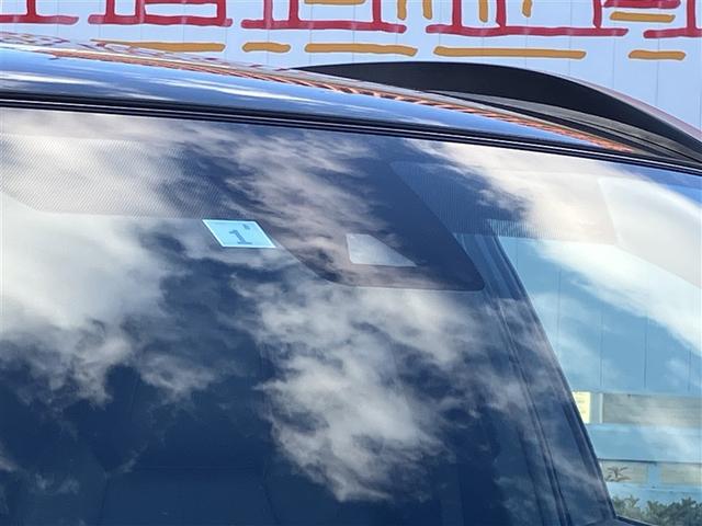 カローラクロス ハイブリッド　Ｚ　サンルーフ　バックカメラ　衝突被害軽減システム　ＥＴＣ　ＬＥＤヘッドランプ　ワンオーナー　フルエアロ　記録簿（2枚目）