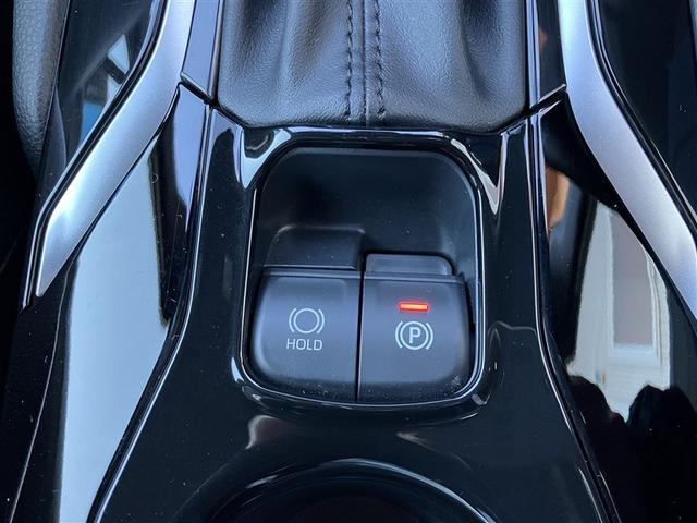 カローラクロス ハイブリッド　Ｚ　サンルーフ　バックカメラ　衝突被害軽減システム　ＥＴＣ　ＬＥＤヘッドランプ　ワンオーナー　フルエアロ　記録簿（9枚目）