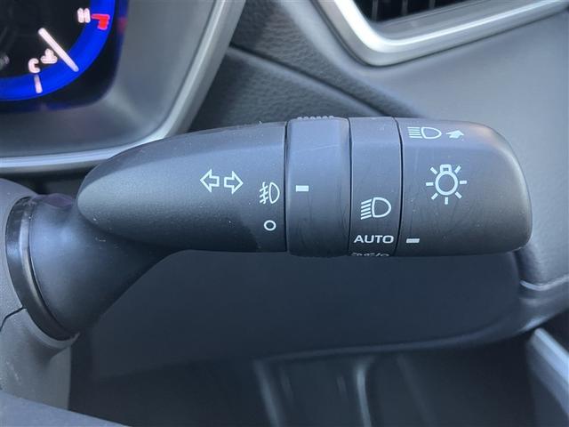 カローラクロス ハイブリッド　Ｚ　サンルーフ　バックカメラ　衝突被害軽減システム　ＥＴＣ　ＬＥＤヘッドランプ　ワンオーナー　フルエアロ　記録簿（13枚目）