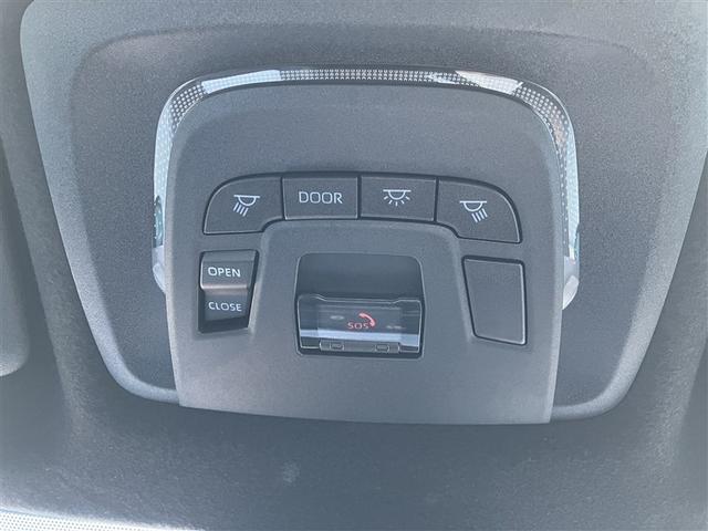 カローラクロス ハイブリッド　Ｚ　サンルーフ　バックカメラ　衝突被害軽減システム　ＥＴＣ　ＬＥＤヘッドランプ　ワンオーナー　フルエアロ　記録簿（16枚目）