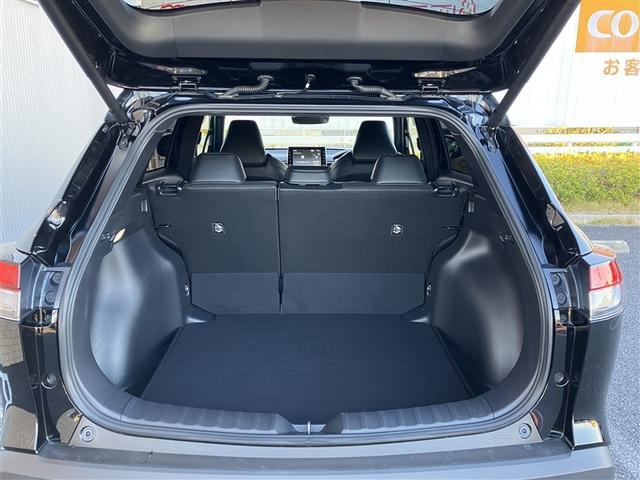 カローラクロス ハイブリッド　Ｚ　サンルーフ　バックカメラ　衝突被害軽減システム　ＥＴＣ　ＬＥＤヘッドランプ　ワンオーナー　フルエアロ　記録簿（23枚目）