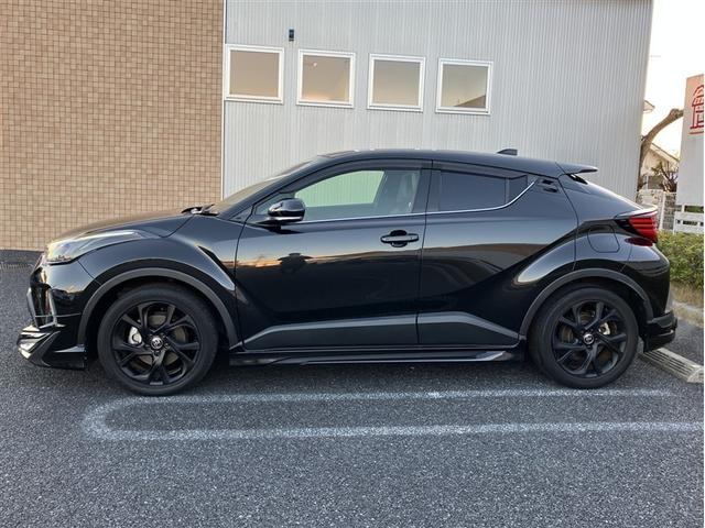 Ｃ－ＨＲ Ｇ　モード　ネロ　セーフティプラス　バックカメラ　衝突被害軽減システム　ＥＴＣ　ＬＥＤヘッドランプ　ワンオーナー　フルエアロ　記録簿　アイドリングストップ（23枚目）