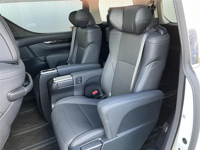 アルファード 2.5S Cパッケージ サンルーフ バックカメラ 衝突被害軽減システム ETC 両側電動スライド LEDヘッドランプ 乗車定員7人 3列シート ワンオーナー 記録簿(21枚目)