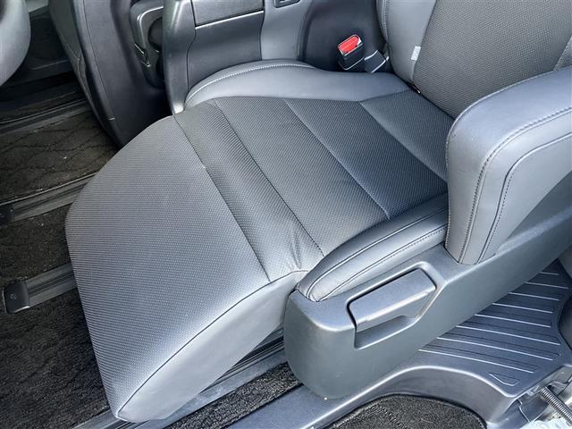 アルファード 2.5S Cパッケージ サンルーフ バックカメラ 衝突被害軽減システム ETC 両側電動スライド LEDヘッドランプ 乗車定員7人 3列シート ワンオーナー 記録簿(23枚目)