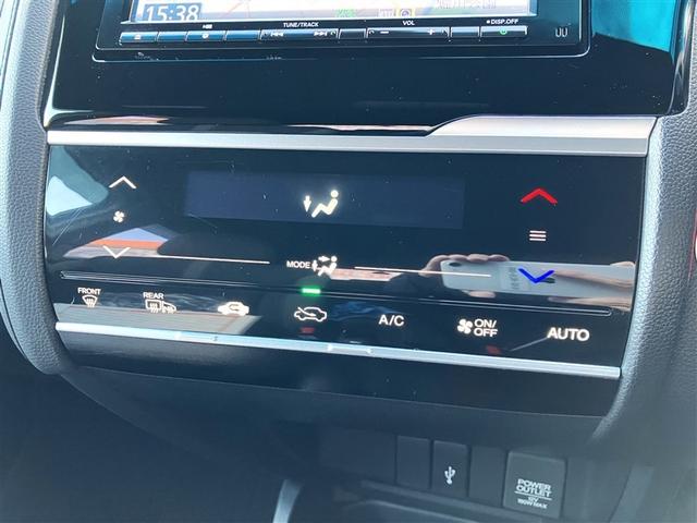 フィットハイブリッド S ホンダセンシング フルセグ メモリーナビ DVD再生 バックカメラ 衝突被害軽減システム ETC LEDヘッドランプ ワンオーナー 記録簿(5枚目)