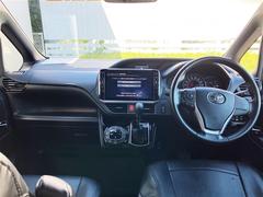 �����Ϥ�������������饨�󥸥�롼��ޤ�Ű��Ū�˥��꡼�˥󥰤��Ƥ���ޤ��� 2