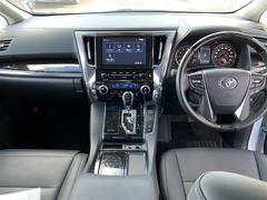 �����Ϥ�������������饨�󥸥�롼��ޤ�Ű��Ū�˥��꡼�˥󥰤��Ƥ���ޤ��� 2