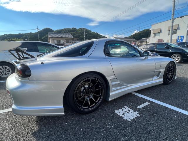 ＲＸ－７ タイプＲバサースト　６型　Ｃ－ＷＥＳＴエアロ　ＴＥＩＮ車高調　ＨＫＳマフラー　ＨＫＳインタークーラー　エアクリーナー　レカロシート　ＥＮＤＬＥＳＳキャリパー　ＲＥ雨宮ＥＣＵ　１８インチＤＡＹＳホイール　ＨＤＤナビ　ＥＴＣ（51枚目）