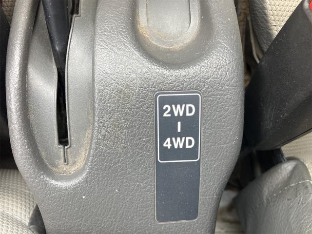 スクラムトラック 　４ＷＤ　５速ＭＴ　エアコン無し（7枚目）