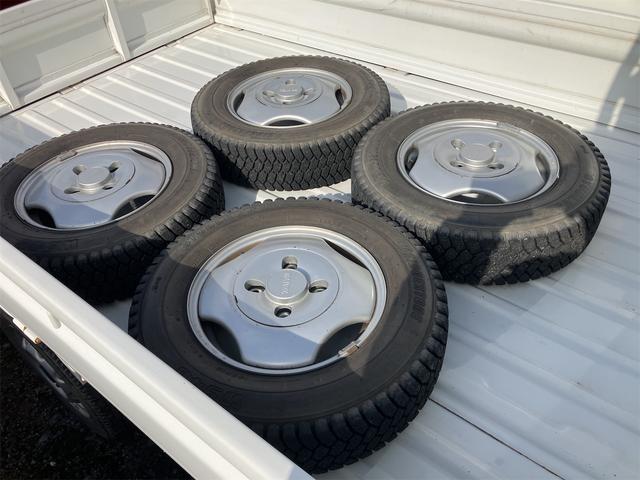 スクラムトラック 　４ＷＤ　５速ＭＴ　エアコン無し（21枚目）