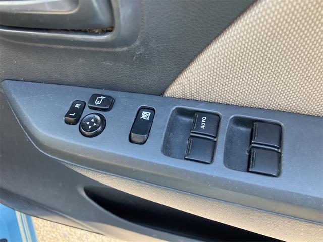 ワゴンＲ ＦＸ　４ＷＤ　ドライブレコーダー　ＥＴＣ　衝突被害軽減システム　キーレスエントリー　アイドリングストップ　電動格納ミラー　シートヒーター　ベンチシート　ＣＶＴ　盗難防止システム　ＡＢＳ　ＥＳＣ　ＣＤ（10枚目）