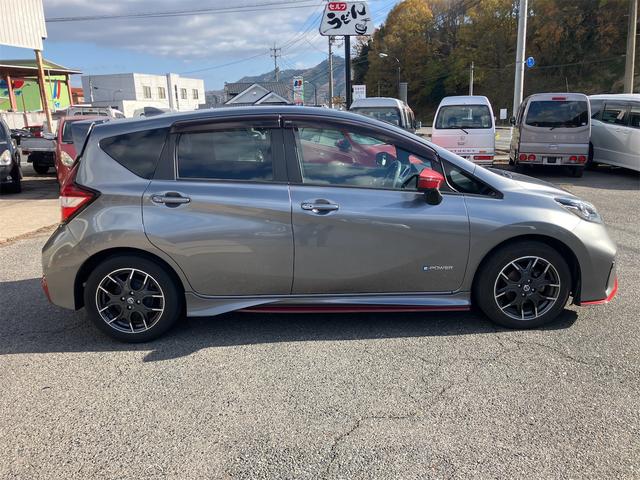 ノート ｅ－パワーニスモ　Ｓ　アラウンドビューモニター　ドラレコ　ＥＴＣ　ナビ　ＴＶ　クリアランスソナー　オートクルーズコントロール　レーンアシスト　衝突被害軽減システム　アルミホイール　ＬＥＤヘッドランプ　スマートキー（14枚目）