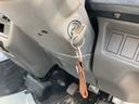 　４ＷＤ　５速ＭＴ　エアコン無し（10枚目）