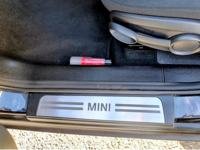 ＭＩＮＩ クーパーＤ　クロスオーバー　ストラーダＳＤナビ　フルセグテレビ　バックモニター　ＥＴＣ（31枚目）
