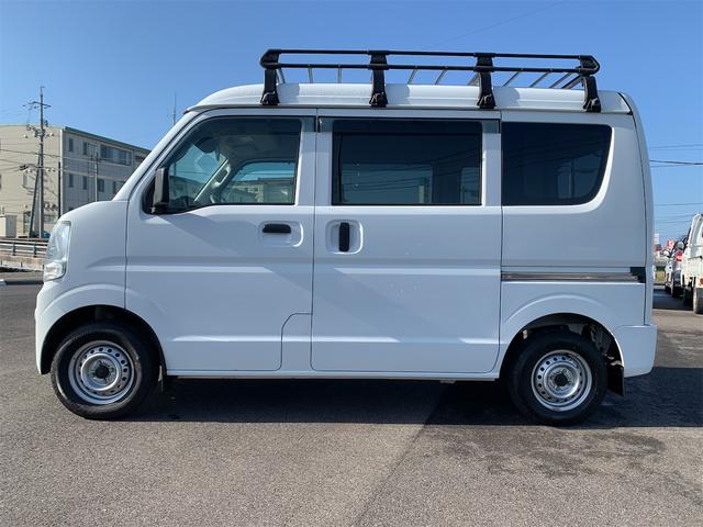 ミニキャブバン Ｇ　４ＷＤ　４ＡＴ　ブレーキサポート　フォグランプ　ルーフレール　パワーウィンドウ　キーレスエントリー　衝突被害軽減システム　クリアランスソナー　レーンアシスト　オートライト　盗難防止システム　ＥＳＣ（4枚目）