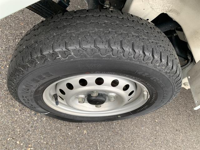 ハイゼットトラック 多目的ダンプ　４ＷＤ　多目的ダンプ　５速ＭＴ　スマアシ　衝突被害軽減システム　クリアランスソナー　ＥＴＣ　アイドリングストップ　オートライト　ＥＳＣ　エアコン　パワーステアリング　運転席エアバッグ　ＡＭ／ＦＭラジオ（46枚目）