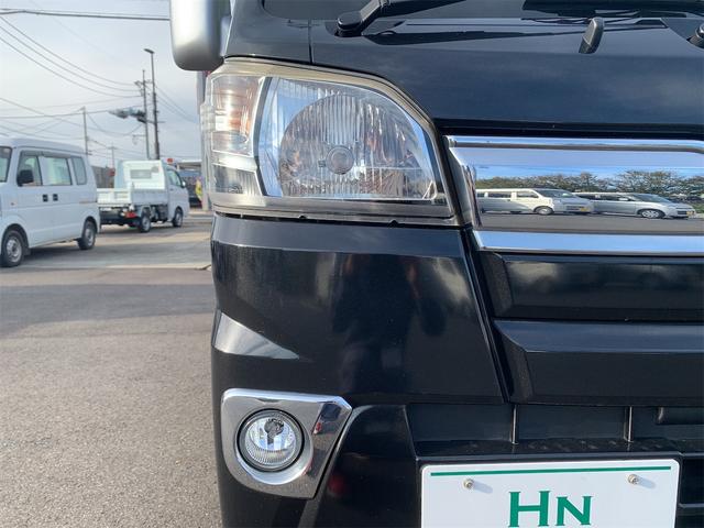 ハイゼットトラック ジャンボ　４ＷＤ　ＡＴ　ＥＴＣ　キーレスエントリー　フォグランプ　作業灯　エアコン　パワーステアリング　パワーウィンドウ　運転席エアバッグ　助手席エアバッグ　ＣＤ　ＡＭ／ＦＭラジオ　ミュージックプレイヤー接続可（14枚目）