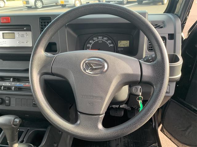 ハイゼットトラック ジャンボ　４ＷＤ　ＡＴ　ＥＴＣ　キーレスエントリー　フォグランプ　作業灯　エアコン　パワーステアリング　パワーウィンドウ　運転席エアバッグ　助手席エアバッグ　ＣＤ　ＡＭ／ＦＭラジオ　ミュージックプレイヤー接続可（17枚目）