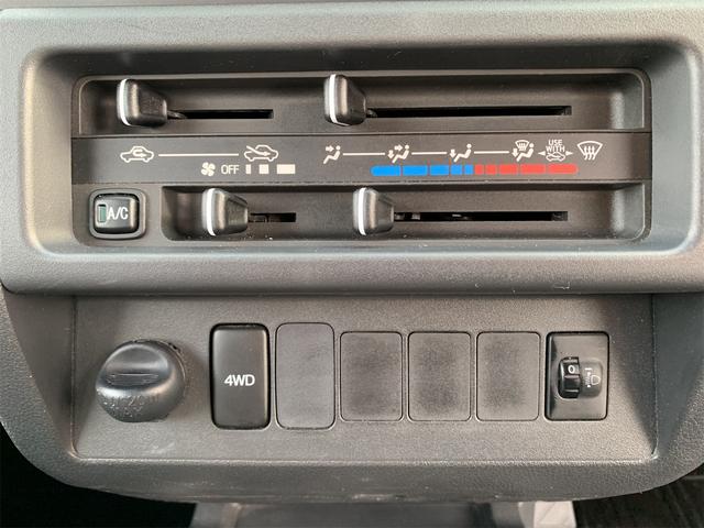 ハイゼットトラック ジャンボ　４ＷＤ　ＡＴ　ＥＴＣ　キーレスエントリー　フォグランプ　作業灯　エアコン　パワーステアリング　パワーウィンドウ　運転席エアバッグ　助手席エアバッグ　ＣＤ　ＡＭ／ＦＭラジオ　ミュージックプレイヤー接続可（25枚目）