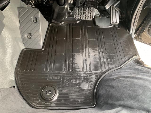 ハイゼットトラック ジャンボ　４ＷＤ　ＡＴ　ＥＴＣ　キーレスエントリー　フォグランプ　作業灯　エアコン　パワーステアリング　パワーウィンドウ　運転席エアバッグ　助手席エアバッグ　ＣＤ　ＡＭ／ＦＭラジオ　ミュージックプレイヤー接続可（31枚目）