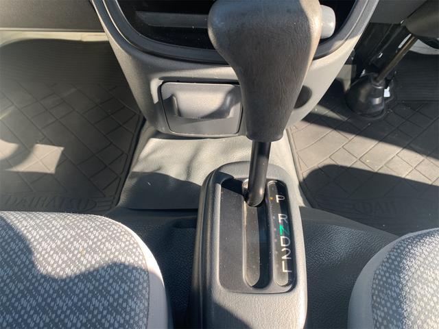 ハイゼットトラック 　荷台再塗装済み　４ＷＤ　ＡＴ　エアコン　パワーステアリング　ＡＭ／ＦＭラジオ付き（19枚目）