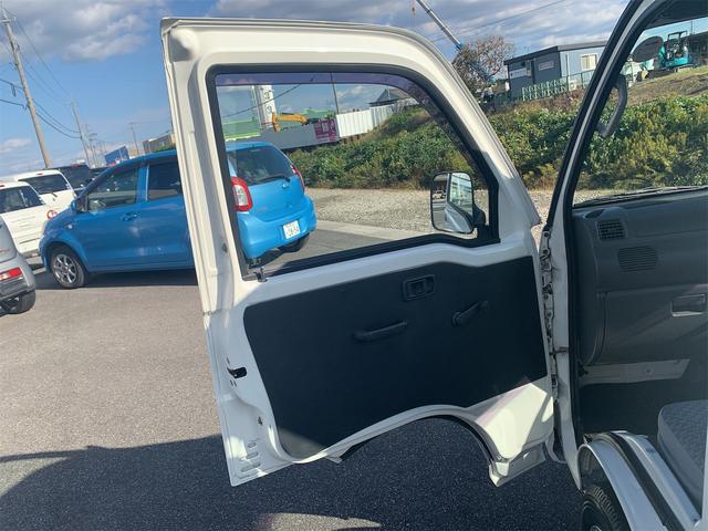 ハイゼットトラック 　荷台再塗装済み　４ＷＤ　ＡＴ　エアコン　パワーステアリング　ＡＭ／ＦＭラジオ付き（30枚目）