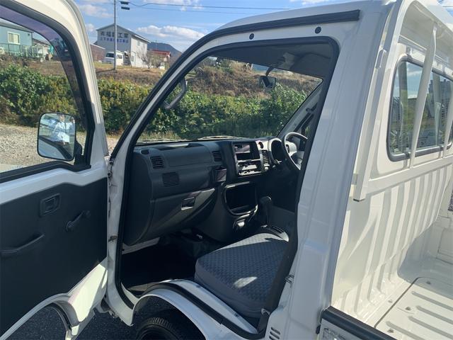 ハイゼットトラック 　荷台再塗装済み　４ＷＤ　ＡＴ　エアコン　パワーステアリング　ＡＭ／ＦＭラジオ付き（31枚目）
