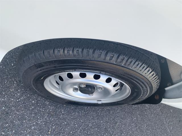 ハイゼットトラック 　荷台再塗装済み　４ＷＤ　ＡＴ　エアコン　パワーステアリング　ＡＭ／ＦＭラジオ付き（38枚目）